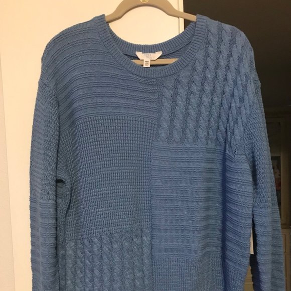Time and True 3x (or 22) beautiful medium blue sweater. Multi knit styles. - Picture 2 of 9